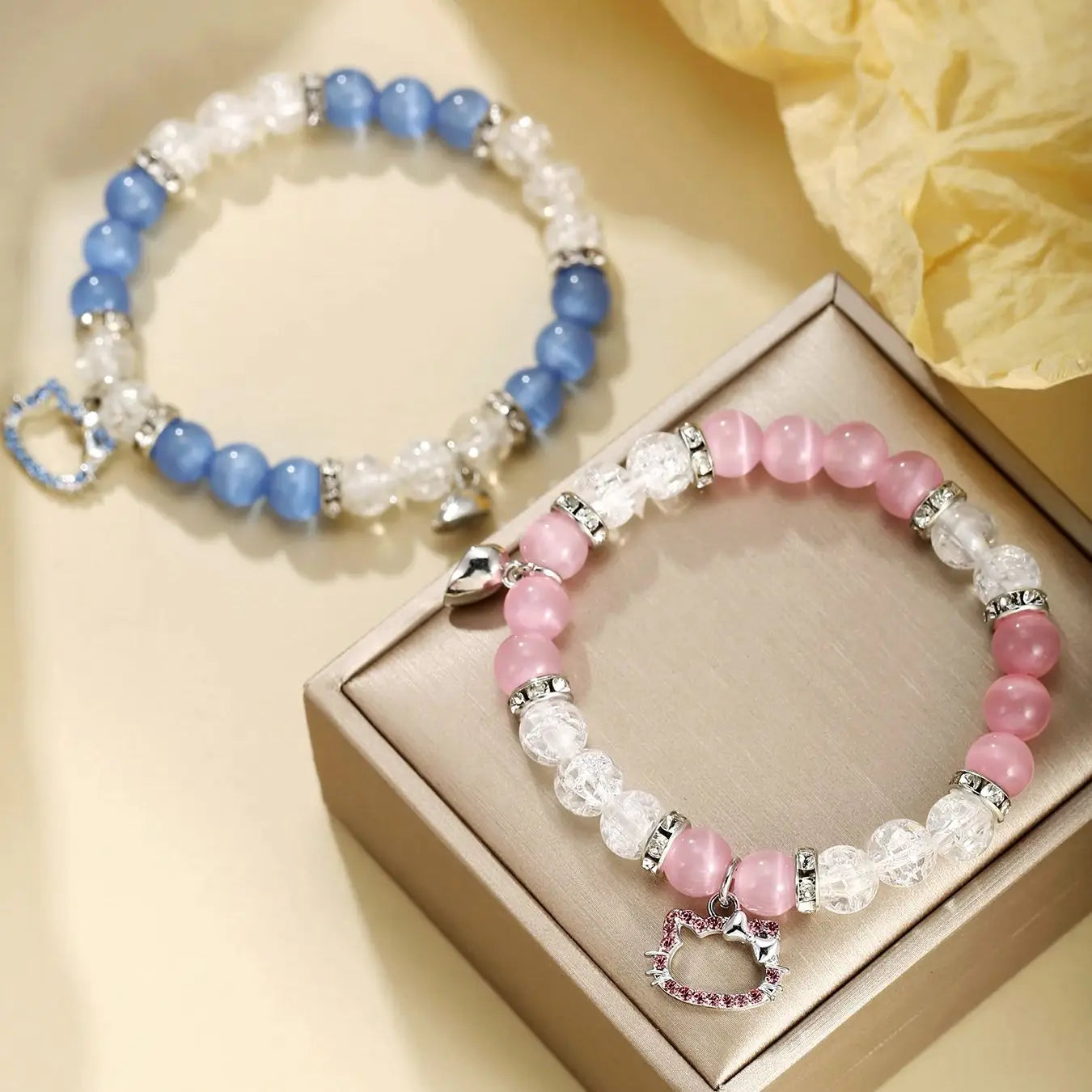 2 pcs of Blue and Pink Beads Cute cat Pendant Heart